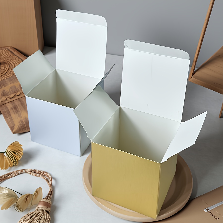 Simple Square Gift Boxes with Lids for Packaging