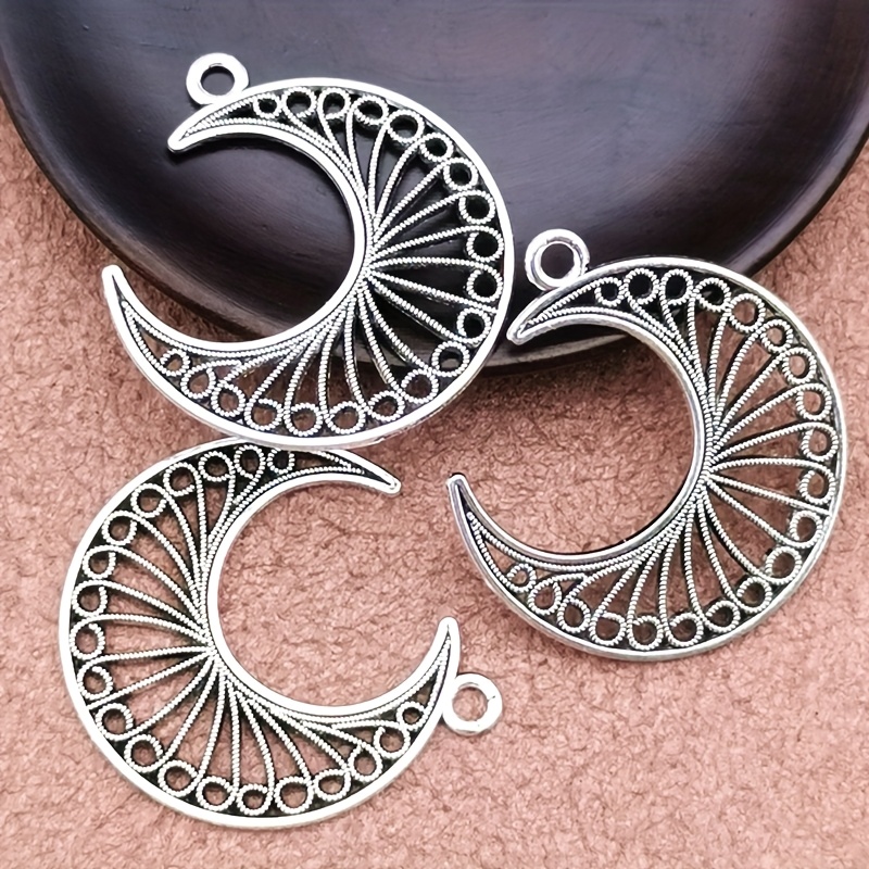7/17pcs Vintage Hollow Crescent Charm Pendants for DIY Jewellery Making