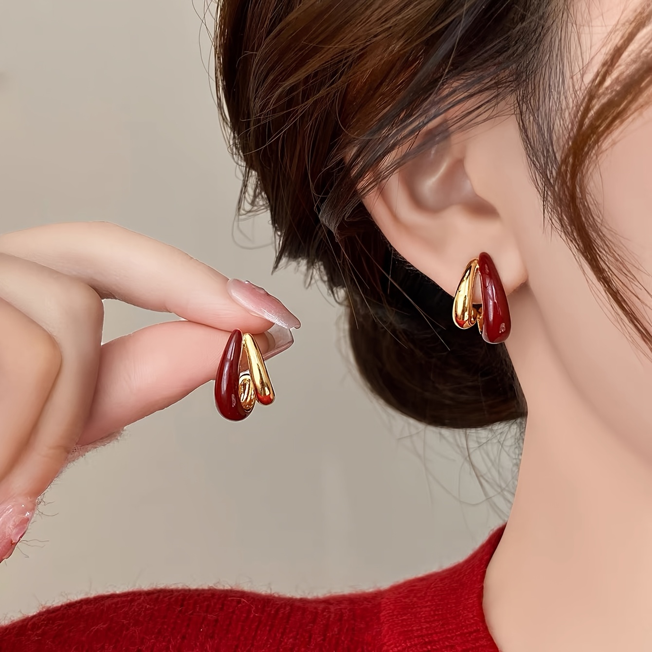1 Pair Retro Hong Style Easy Exquisite Elegant Double-layer Geometric Burgundy Enamel Drip Oil Design All-match Women' Matching Fashion Stud Earrings