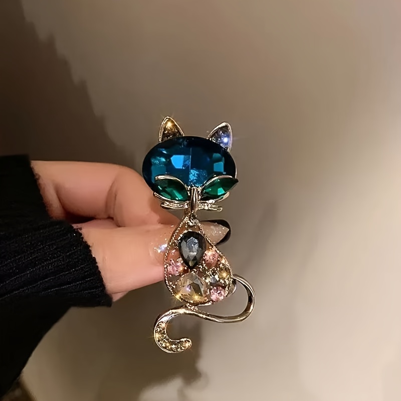 TEMU Women's Kitten Brooch - Kc Golden-plated Cat Pin With & Pink Bow Tie, Cute Collar Accessory For Blouses, Jackets, Dresses - Elegant Party &