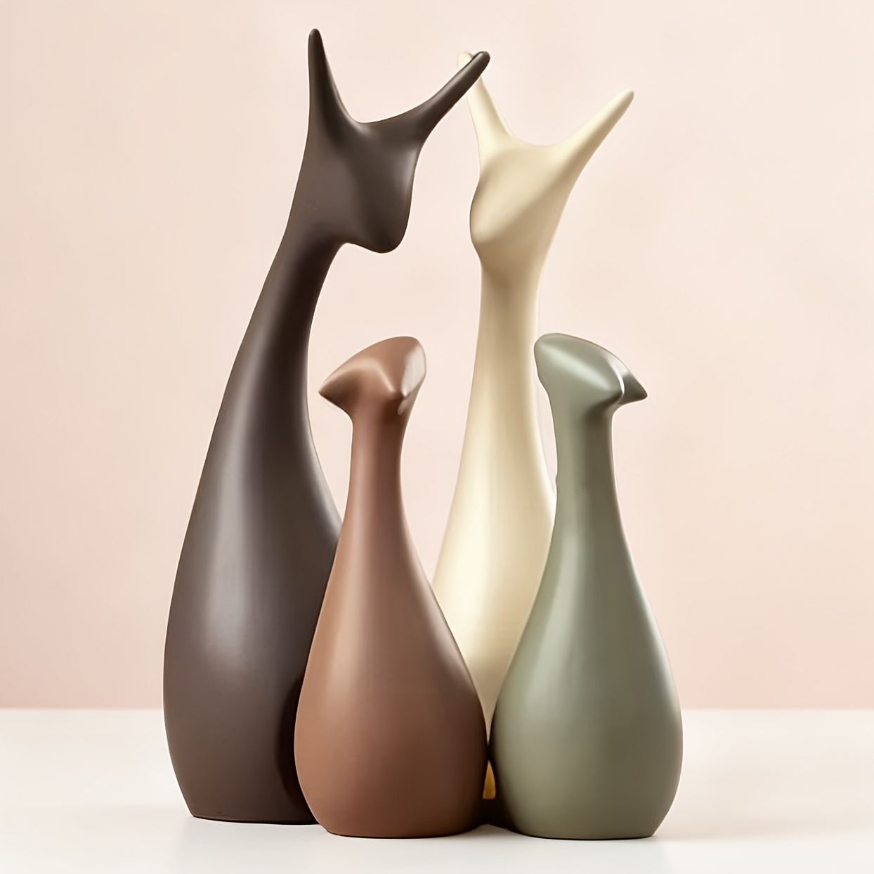 TEMU 4pcss 4pcs Family Combination Deer Statues, 4 Family Deer, Ornaments, Family Statues, Christmas New Year Relocation Gifts Suitable For Living