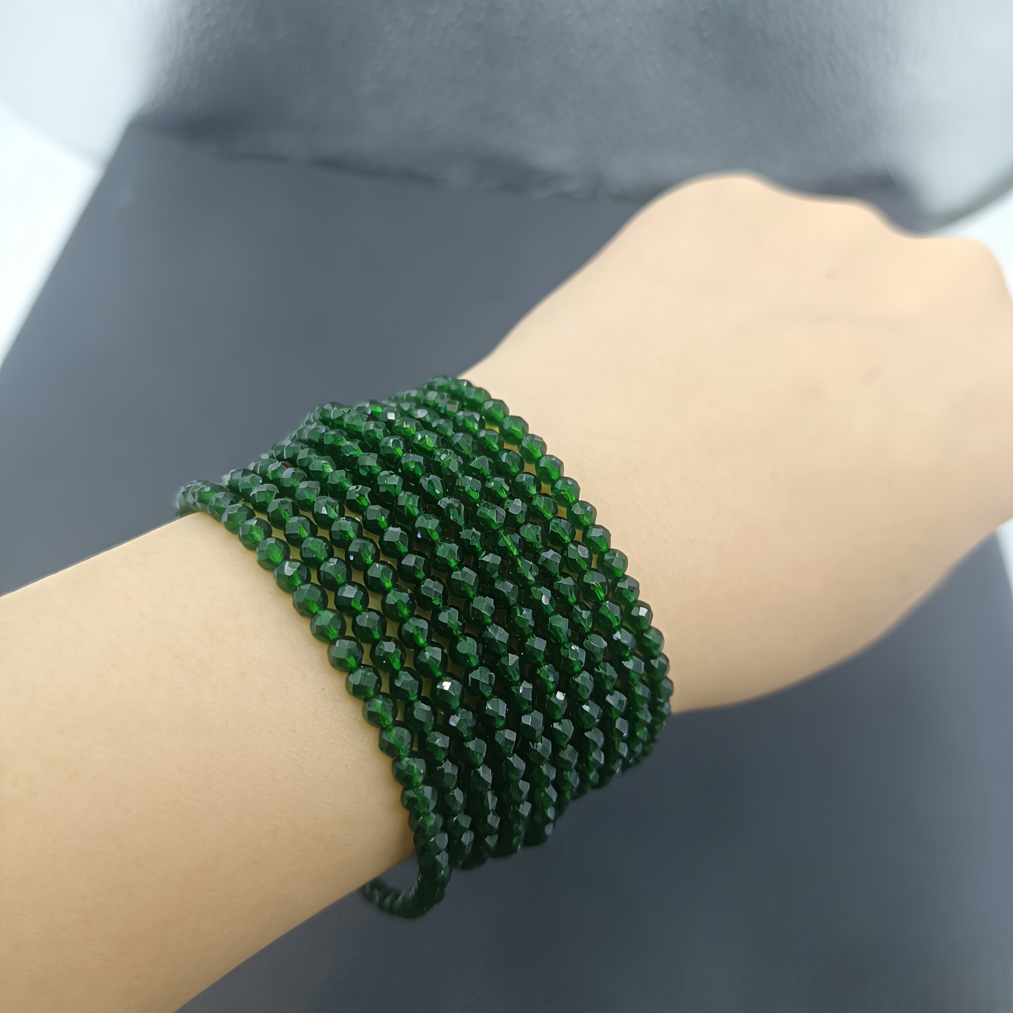 Approximately 1200 Green Flat Beads for DIY Jewelry Making