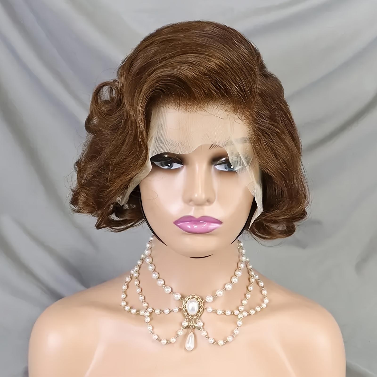 Image of Short Wavy Wig For Women, Featuring A 13x4 Hd Glueless Lace Front, Pre-plucked With And , Perfect For Daily Wear Or Parties