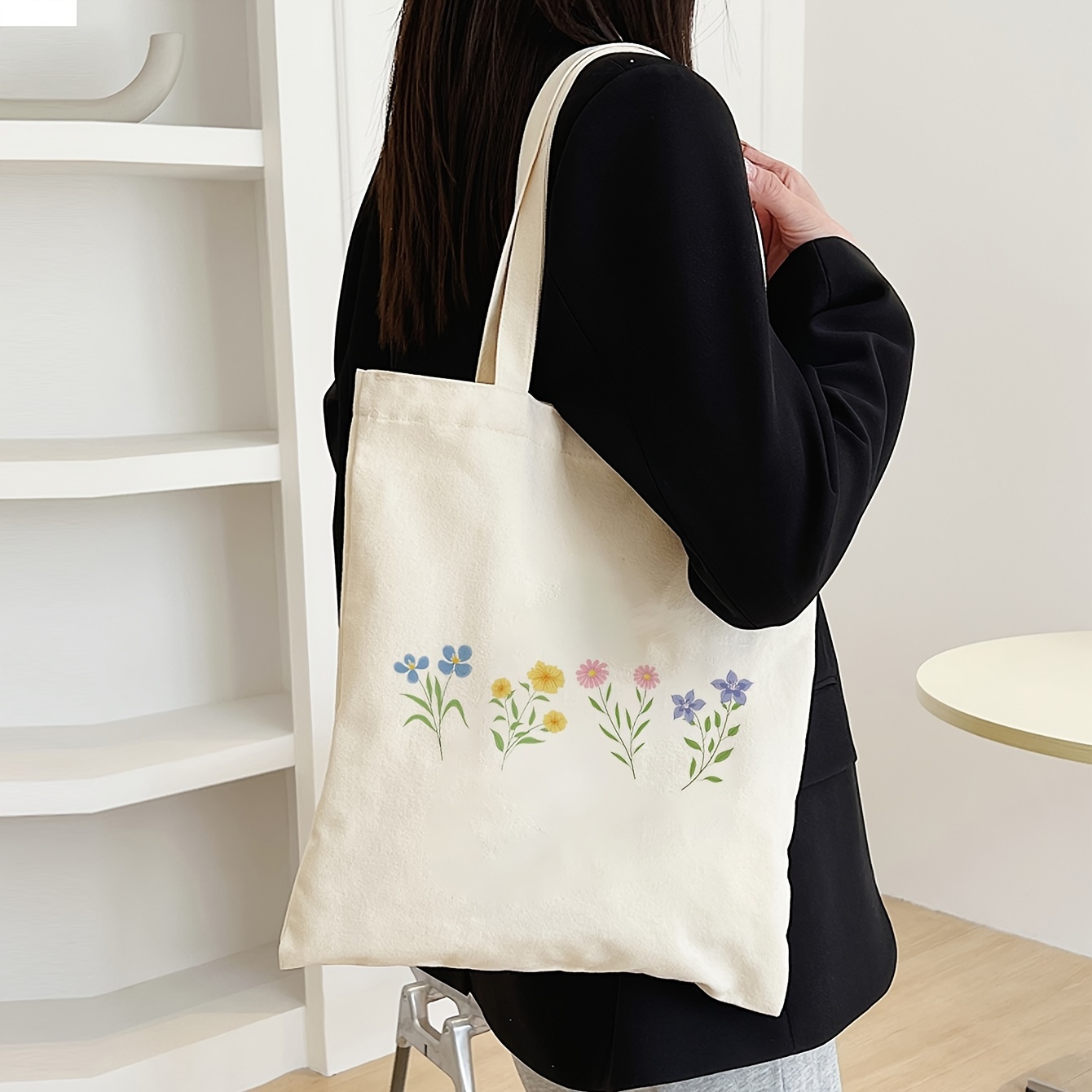 

Floral Canvas Tote Bag For Women, Fashionable Flowers Design, Convenient Travel Shopping Carryall