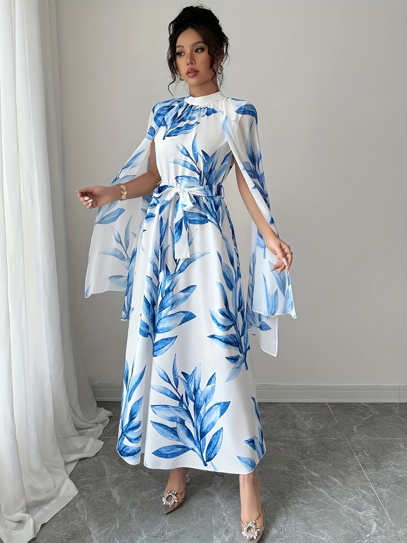 a line cape dress A-line Knit Cape Dress M