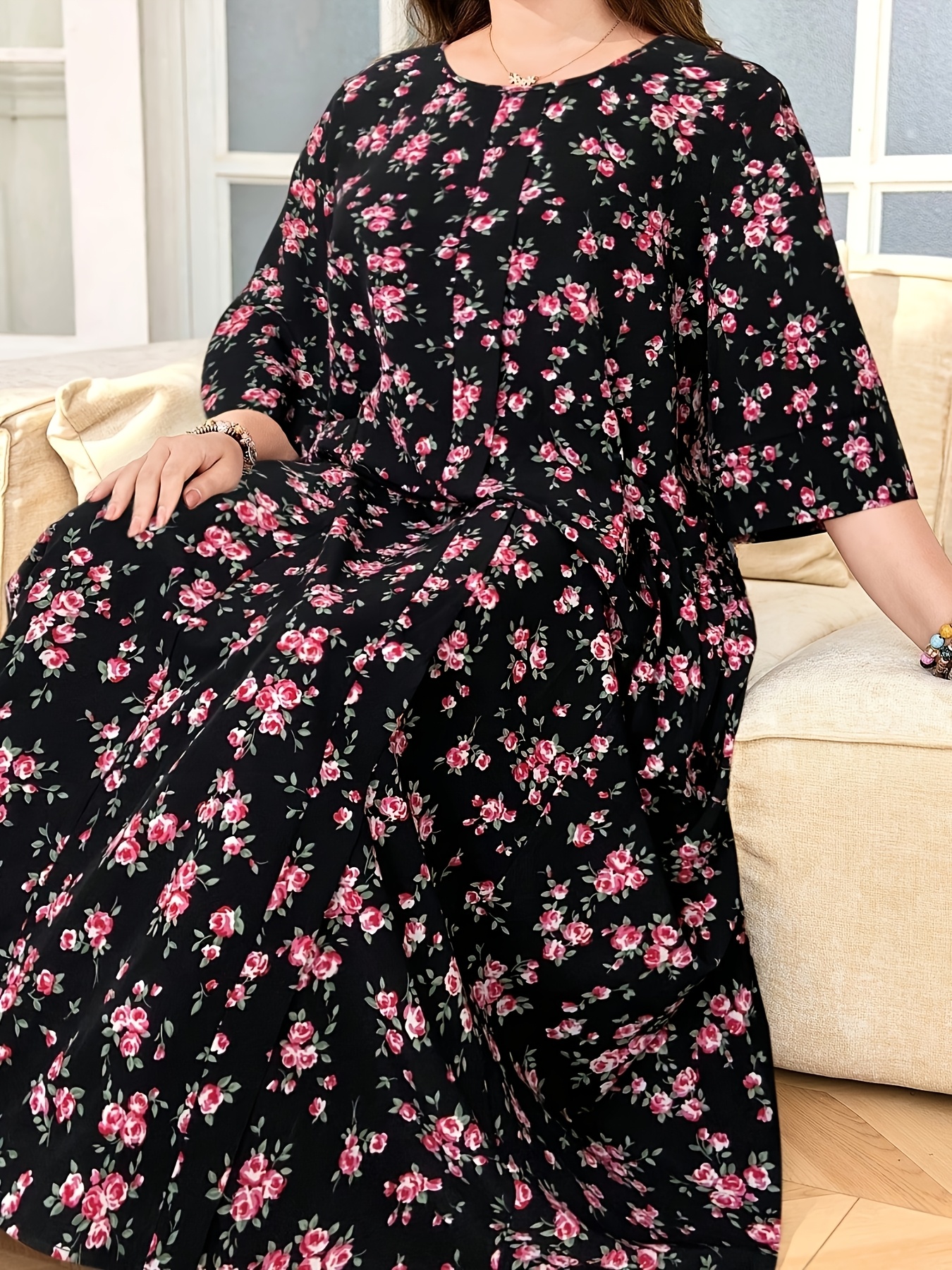 Plus Size, Elegant and Casual Women's Round Neck, Three-quarter Sleeves,  Loose Ruffle Pockets, Floral Casual Midi Dress, Romantic and Comfortable for