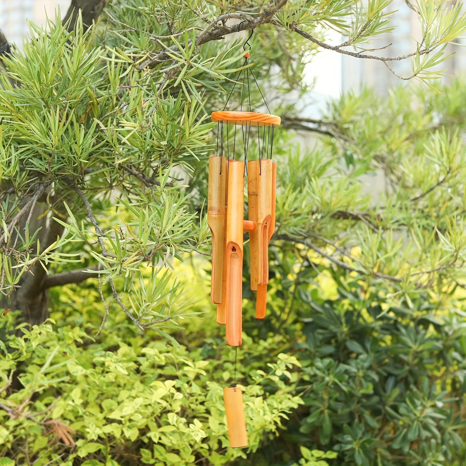 

Un carillon en bambou de 32 pouces, des carillons en bois à tonalité profonde avec un son magnifique, idéal pour le jardin, le patio, la maison ou la décoration extérieure.