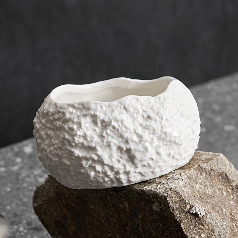 Rock-patterned Quadrilateral Bowl, High-end Dessert Bowl for Hotels and Restaurants, Creative and Distinctive Molecular Gastronomy Artistic Dish Bowl, Small Bowl