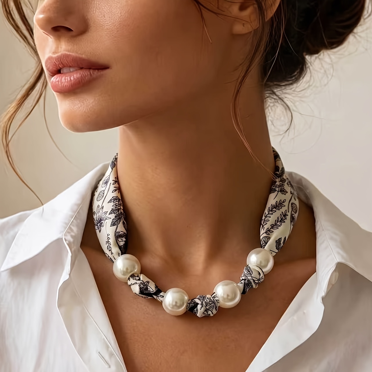 TEMU 1pc French Gentle Premium Fashion Floral Knot Scarf With Simulated Pearls Necklace Suitable For Women' Casual Wear Temperament All-match Holiday
