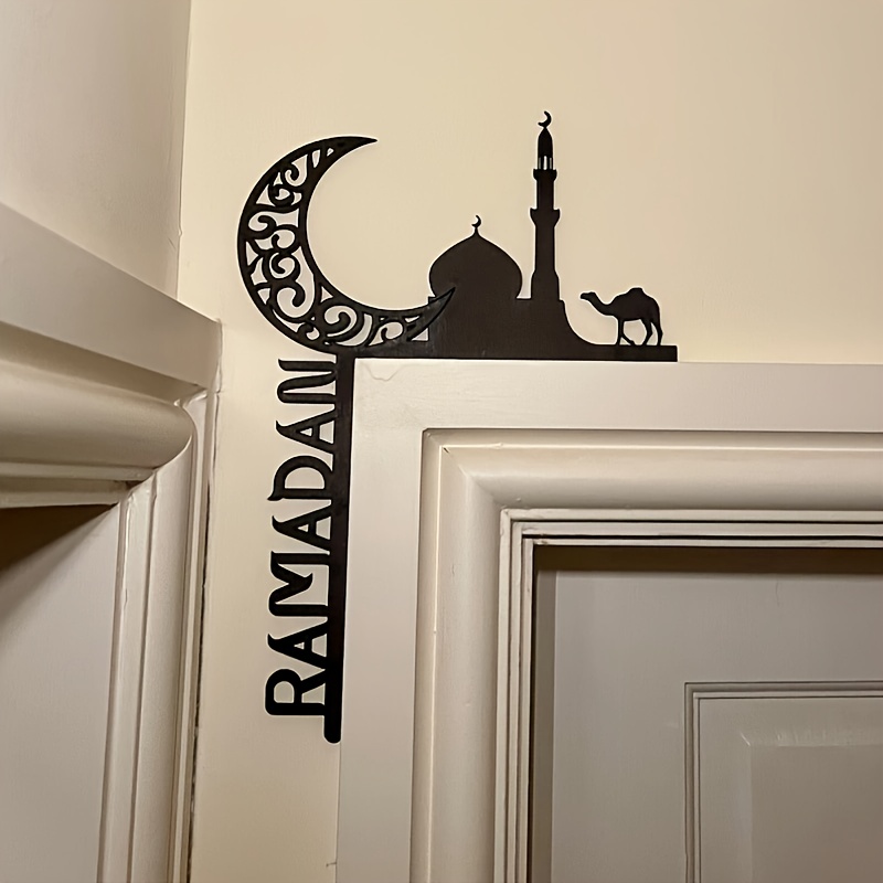 

1pc Elegant Ramadan Scene Door Corner, Iron Door , Theme Multipurpose Plaque, With No Electricity Needed For Ideal Ramadan Gift