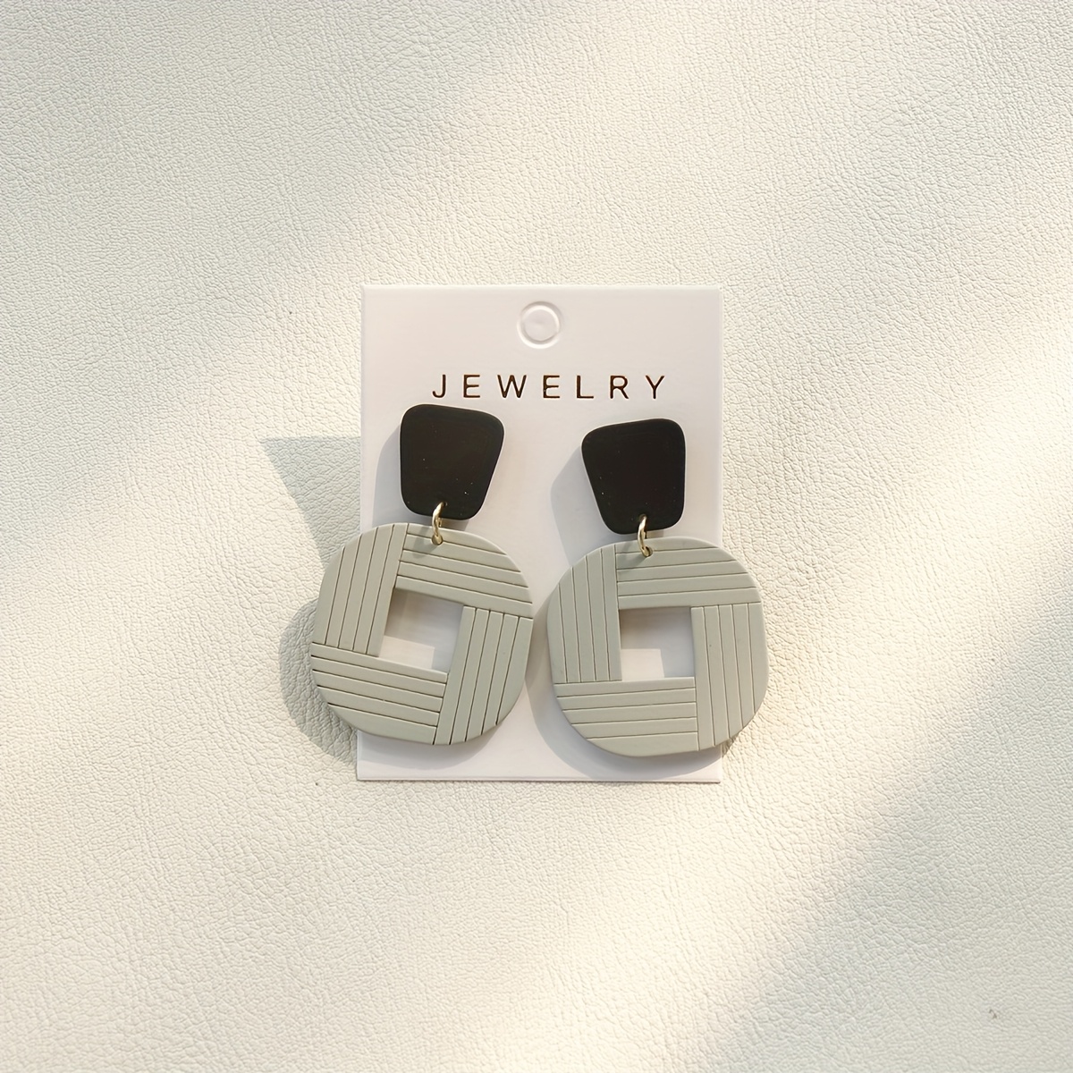 Image of 1 Pair Of Casual Military Green Textured Rounded Square Acrylic Drop Earrings For Women, Vacation Party