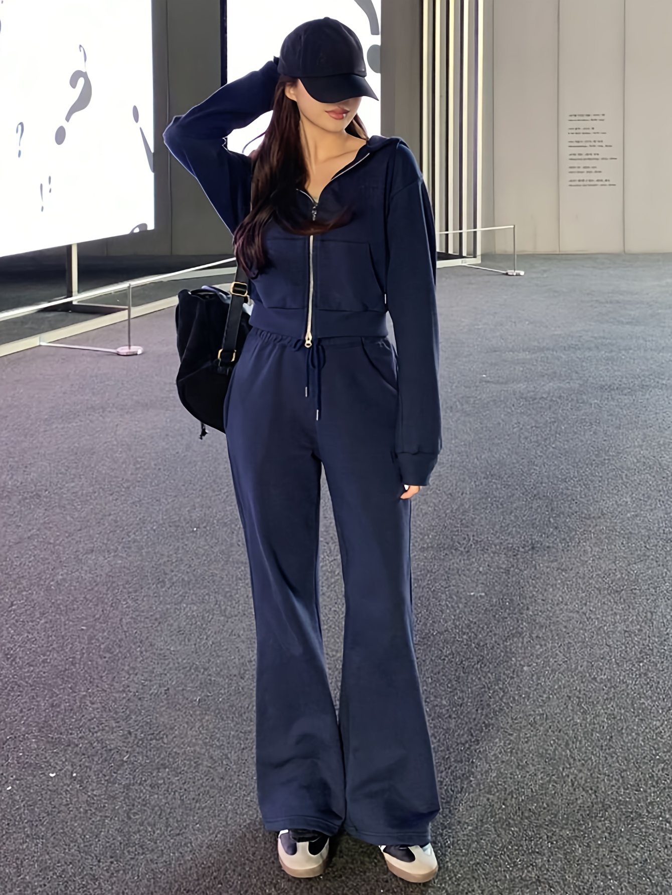 Tuta Da Donna In Pile 2 Pezzi – Felpa Con Cappuccio Mezza Zip E Pantaloni Jogger A Vita Alta, Con Tasche, Colore Nero - 2