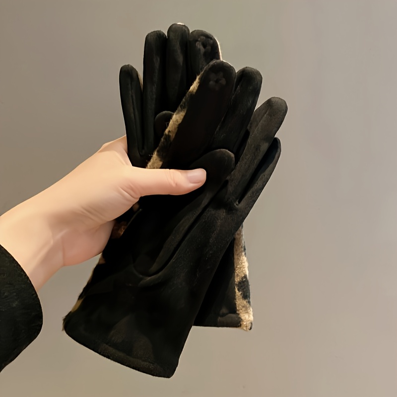 2pcs Women's Elegant Solid Color Cold Weather Gloves with Touch Screen Compatibility