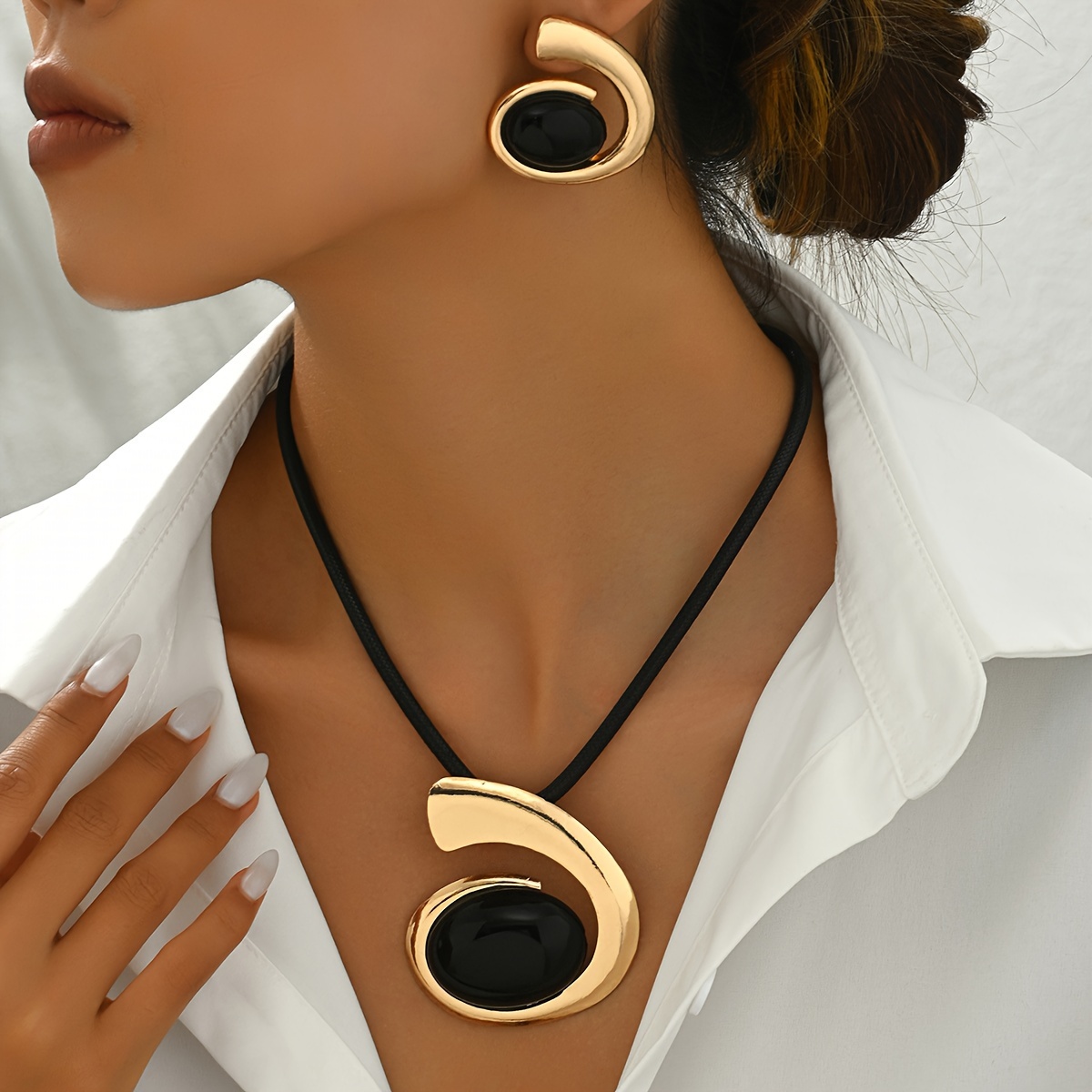 Autumn Winter Exaggerated Necklace & Earrings Set