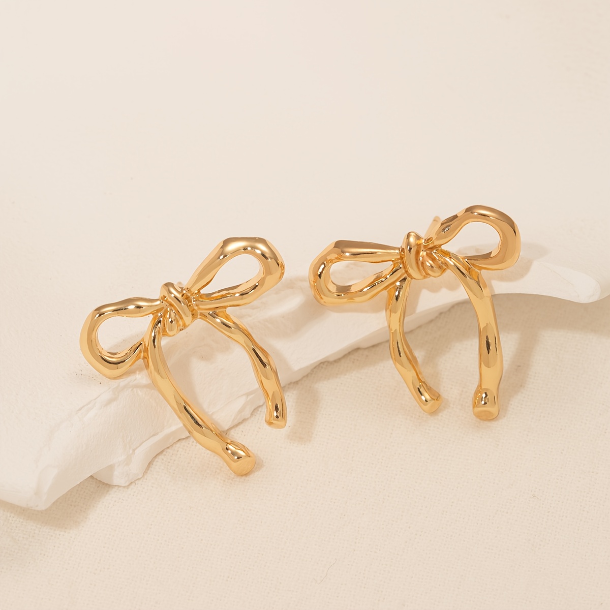 TEMU Boucles d'oreilles élégantes à nœud style français - Tige en acier inoxydable alliage, pour femmes, ornement, idéales pour et les vacances,