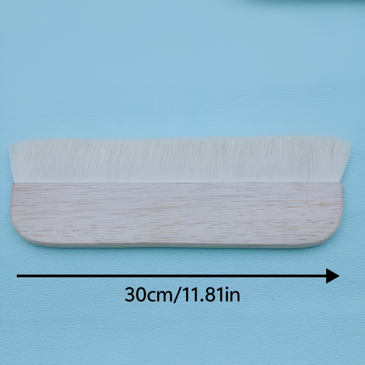 A Handmade Wool Watercolor Flat Brush In Sizes 15cm/20cm/25cm/30cm, A Versatile Painting Brush For Art Students