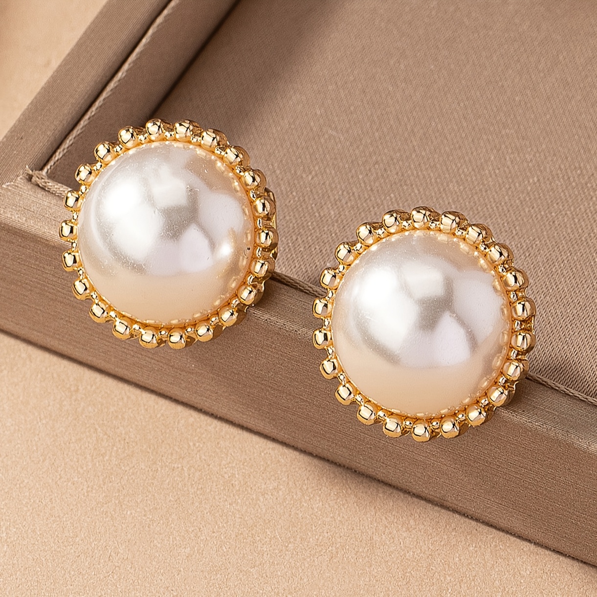 TEMU A Pair Of Ramadan Retro Elegant Classic Pearl Ear Clips Women's Holiday Birthday Dating Party Vacation Shopping Daily Commuting Additions