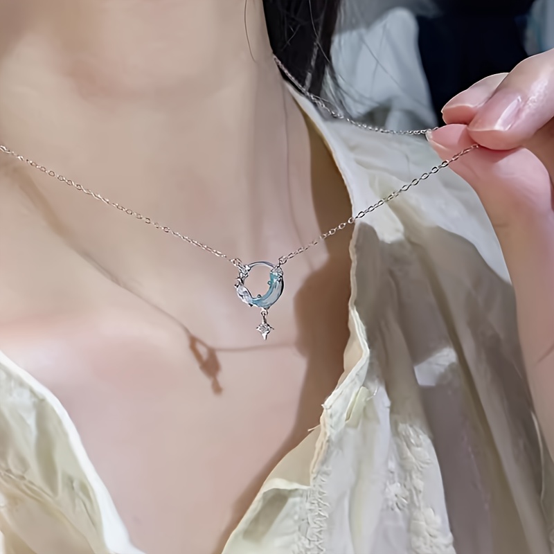 

1pc Sparkling Cute Star Moon Pendant Necklace, Versatile Clavicle Chain For Teen Girls