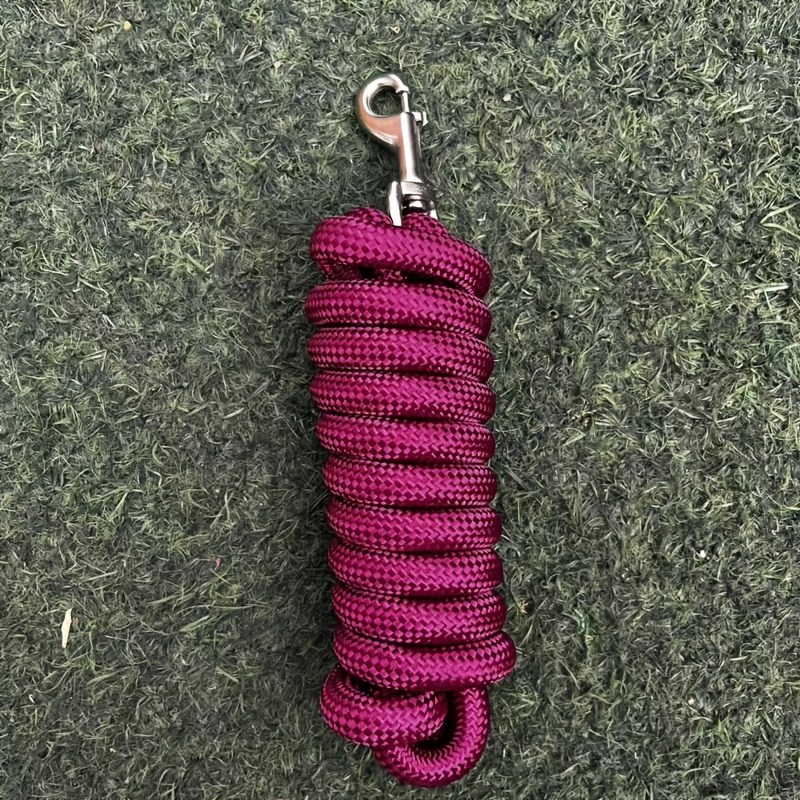 TEMU Horse With Rotating Hooks, Durable Red And Black Woven Equestrian , Pp Material With Rotating Hooks - , Ideal For Horse Training And Stable