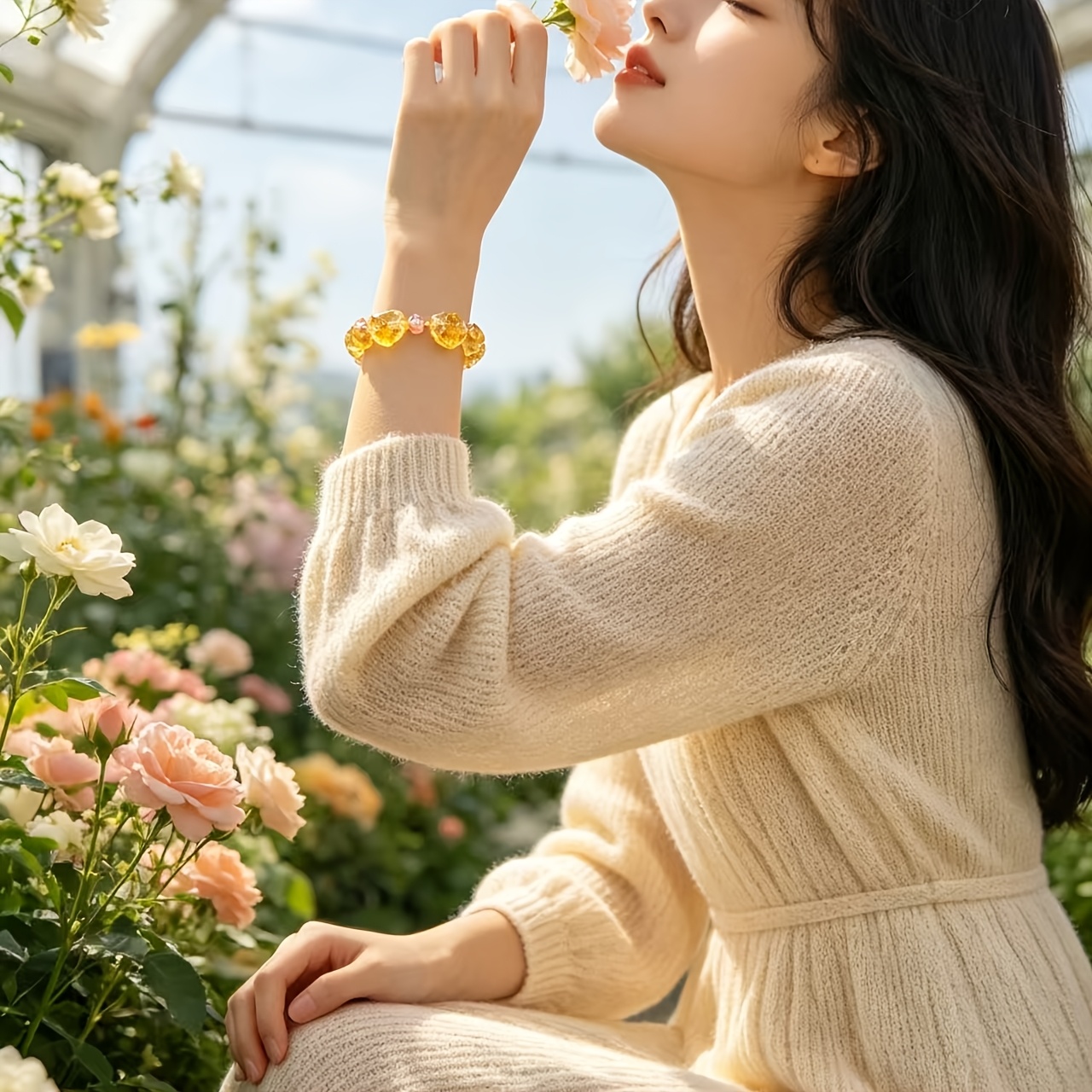 Women's Trendy Minimalist Bracelet, Elegant Design