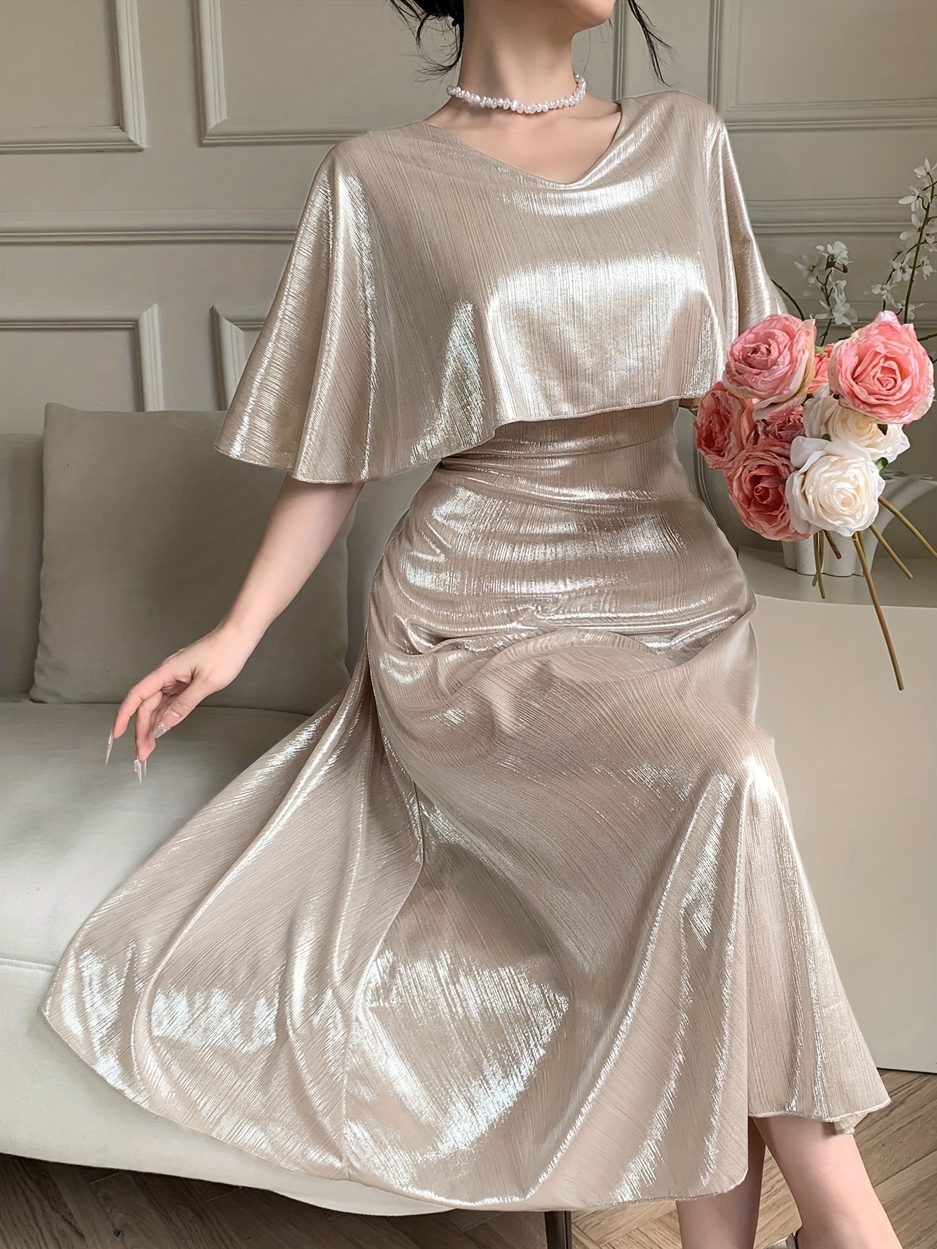 elegante maxi jurk met v hals en lange mouwen met plissering