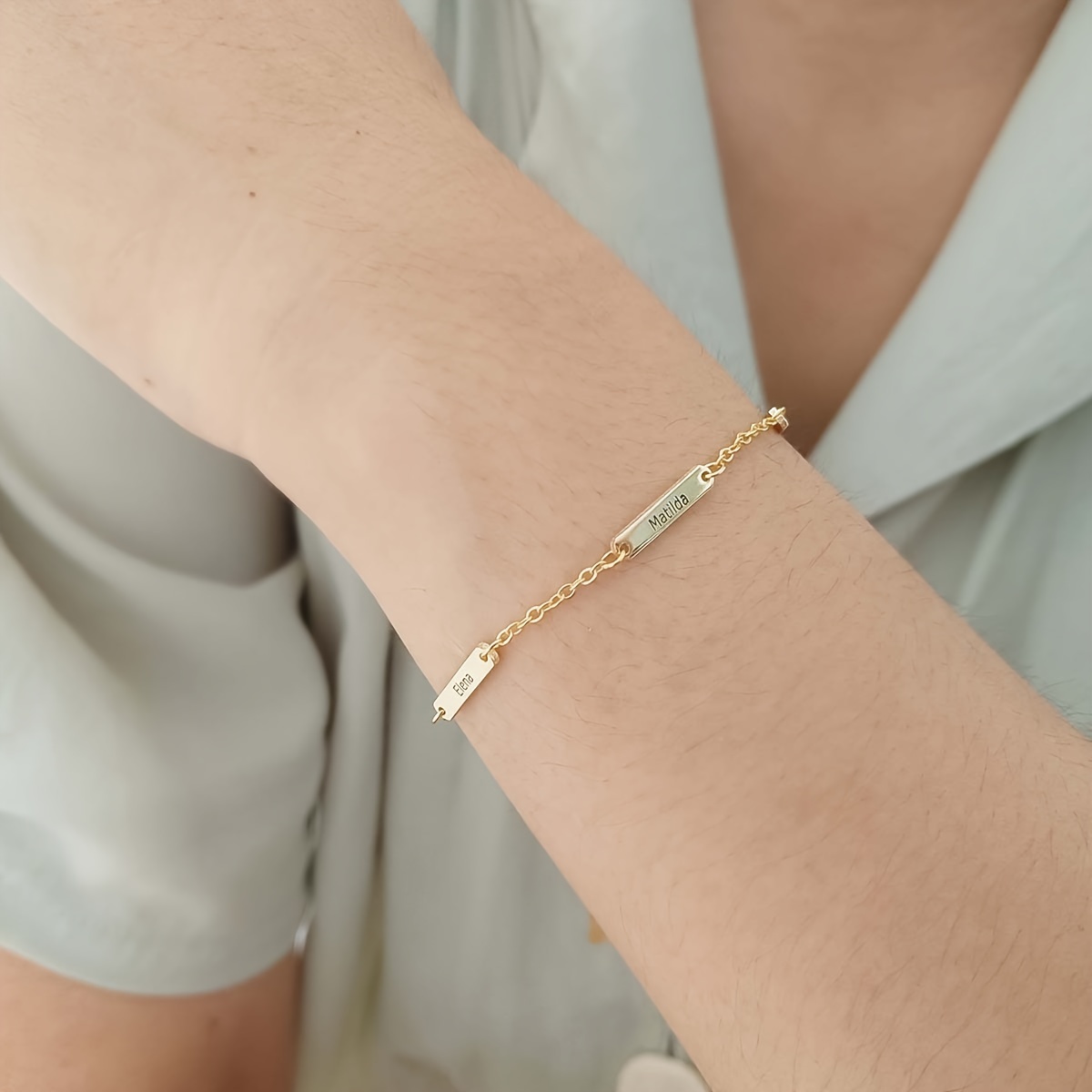 Custom Personalized 1-3 English Name Pendant Bracelet — 18K Gold-Plated