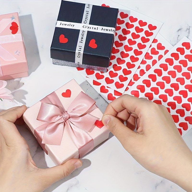 

600pcs Heart Pattern Sticker Set - 10 Sheets, Valentine's Day & Wedding Gift Boxes, Decorative Stationery Accessories