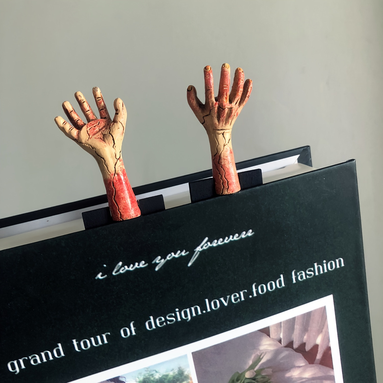 

Spooky 3d Dread Hand Bookmark - Unique Multifunctional Reading Accessory, Perfect Gift For Halloween & Christmas