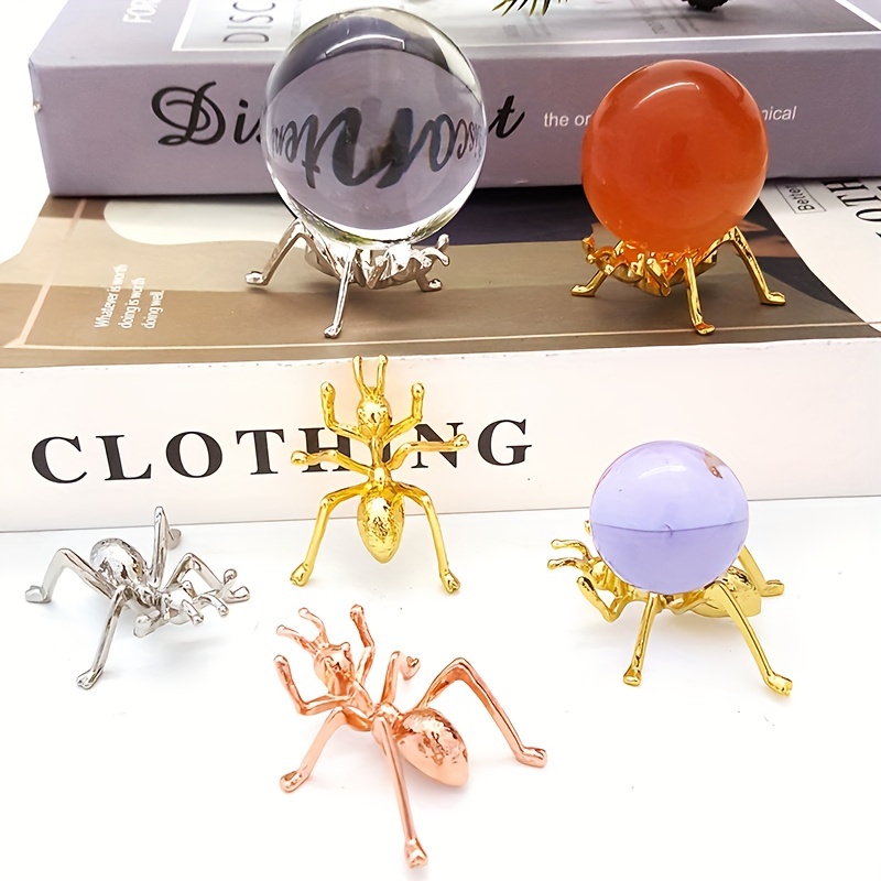 

Contemporary Metal Ant-shaped Pedestal Displays For Crystal Balls - Set Of 1, Animal Theme Home Decor, Desk Ornaments Without Sphere (power-free)