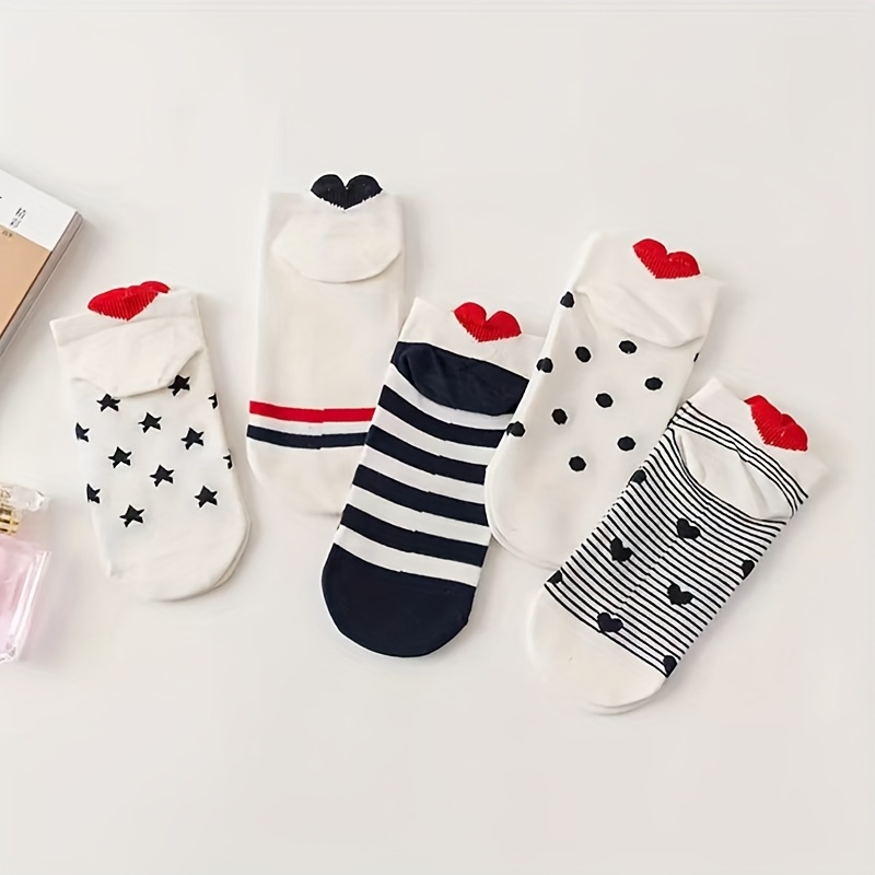 5 Pairs Of Women's Polka Dot Invisible Socks, Striped Short Socks For Spring And Summer, Thin Heart-shaped Boat Socks, Trendy And Versatile With -dimensional Heel Design