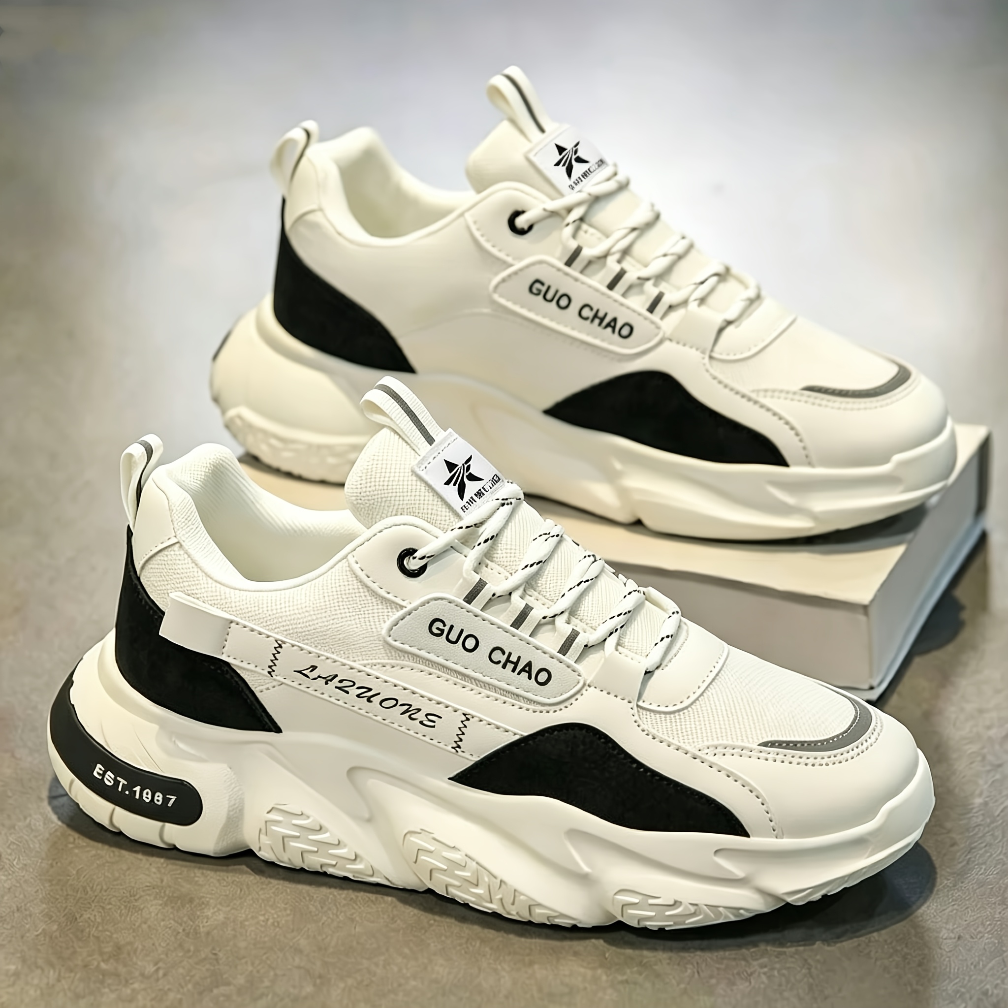 Men's New Hot-selling Summer Mesh Breathable Sports Casual Platform Height-increasing Trendy Dad Shoes