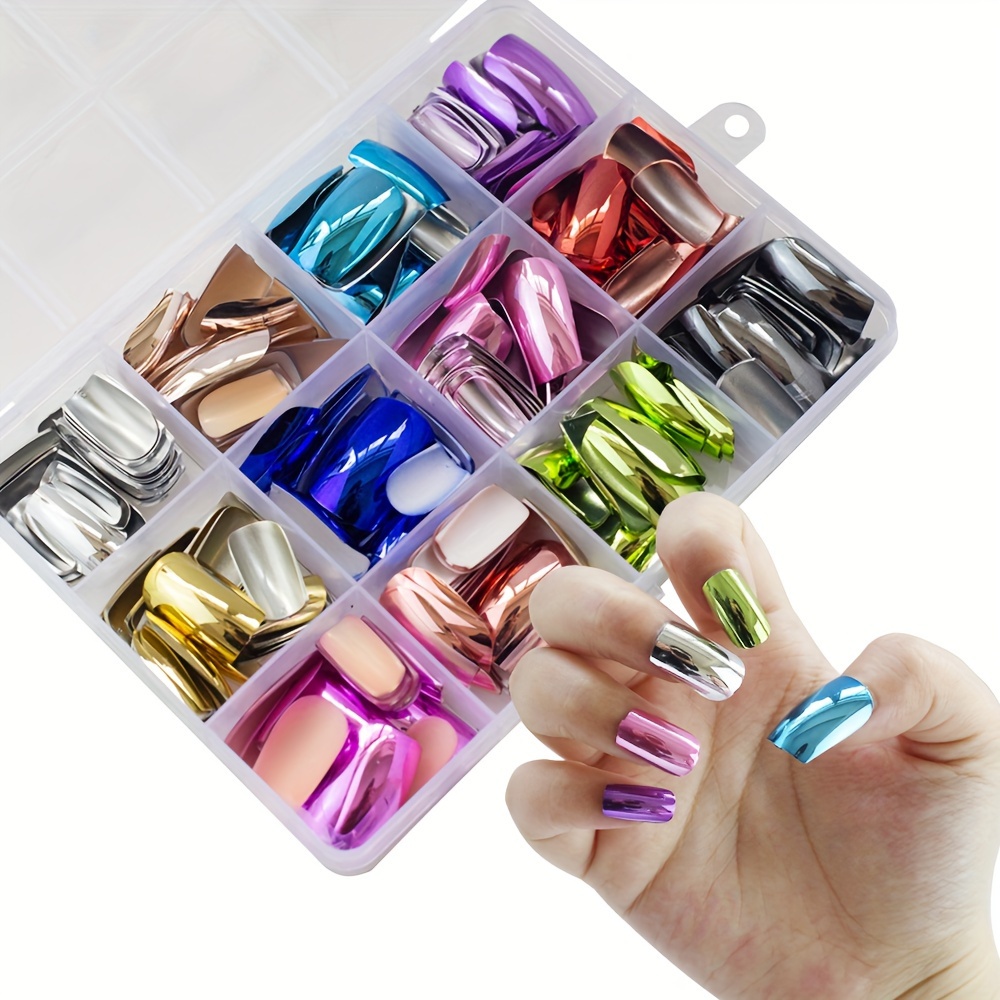 

Ensemble de faux ongles multicolores en chrome, 288 faux ongles métallisés pré-conçus à haute brillance avec finition plaquée durable, kit de nail art tendance pour manucure DIY