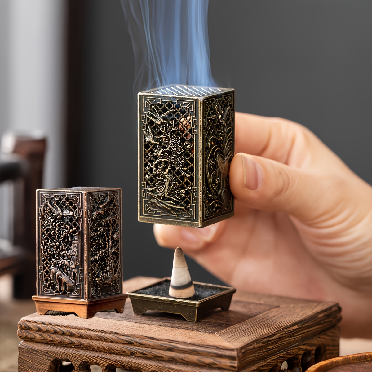 

Antique Brass Traditional Chinese Design Metal Incense Holder - Home Aromatherapy, Unscented Decoration Piece - 3.4cm/1.3in