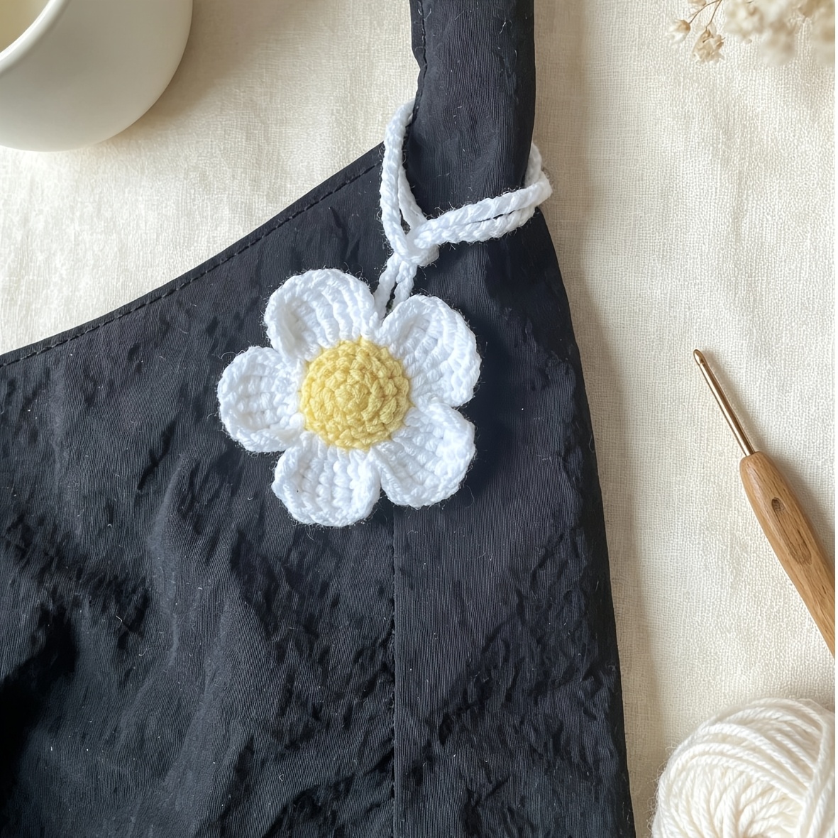 Handmade Crochet Flower Pendant for Bag Charms