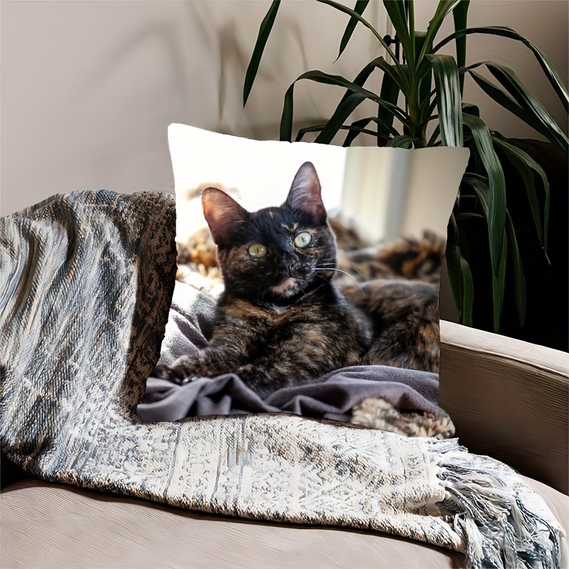 

Contemporary Short Plush 18x18 Inch Cat Printed Throw Pillow Cover, Zip Closure, Machine Washable, Room Decor - 1pc (cover Only, No Insert)