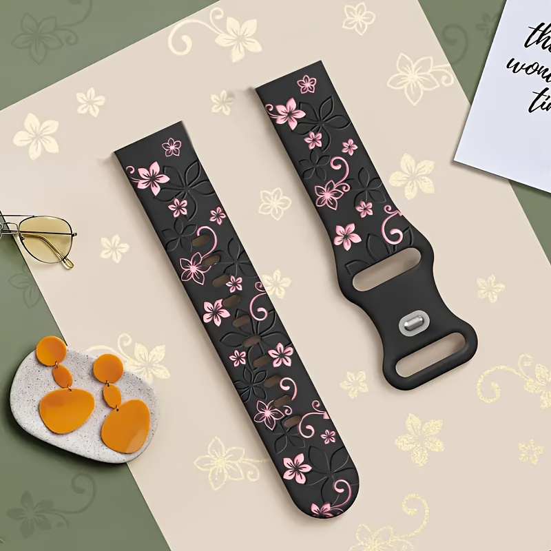 Cute Floral Engraved Two-Tone Flower Design Strap for Galaxy Watch 7 6 5 4 Classic/Pro 44mm 40mm Band Correa Soft Sport Bracelet Compatible with Huawei GT 2e 3 4 Watchband 20mm 22mm, Watch Straps for Smart Watch, Galaxy Watch Ultra Accessories, Watch Strap Charms, Galaxy Watch Ultra Strap, Watch Strap for Women, Fitness Tracker Strap, Smartwatch Accessory, Stylish Watchband, Decorative Strap, Flexible Material, Comfortable Fit, Replacement Band, Adjustable Strap,
