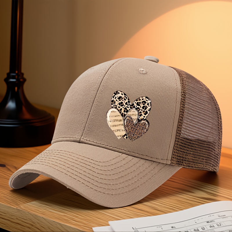 Image of Unisex Three-color Love Heart Leopard Print Trucker Hat/adjustable Mesh Baseball Cap, -panel Snapback Visor Cap, Suitable For Running, Fitness, And Outdoor Sports