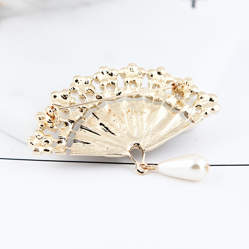 Chinese Style Vintage Bamboo Fan Pendant Brooch with Imitation Pearls