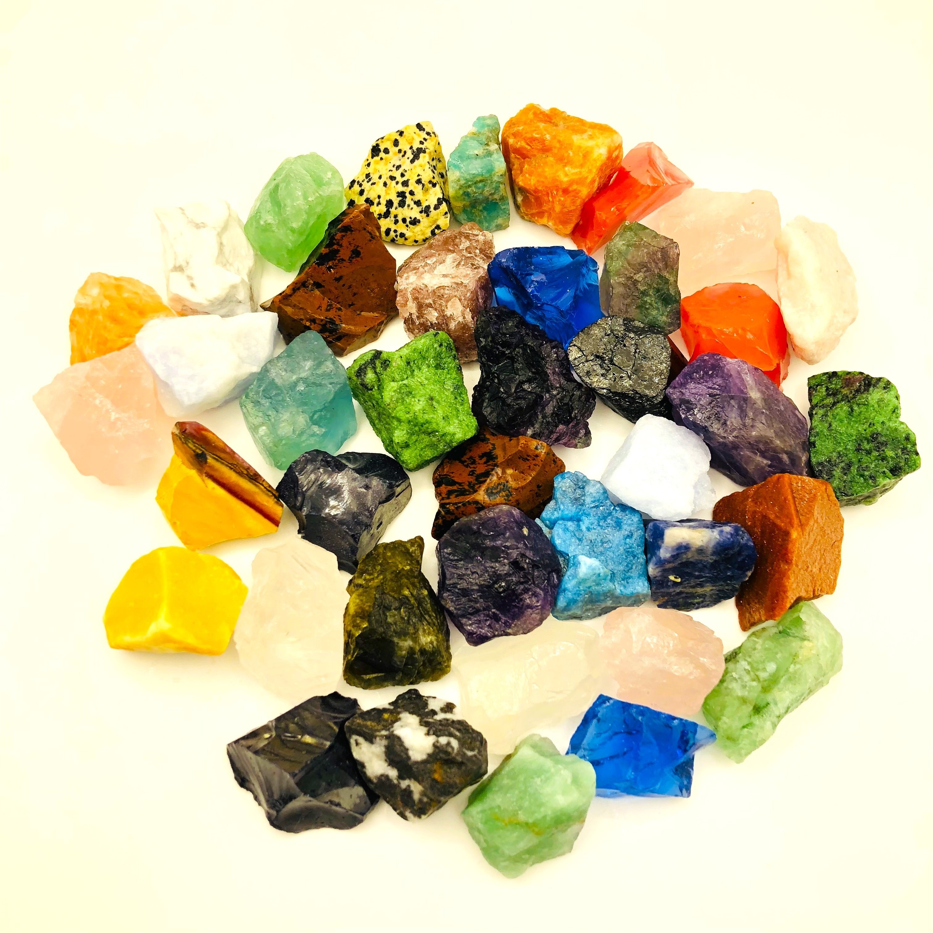 Shungita (La Piedra Maravillosa), Piedras en Bruto, MEDIANO, Venta por 100  gr. – Terra Crystal
