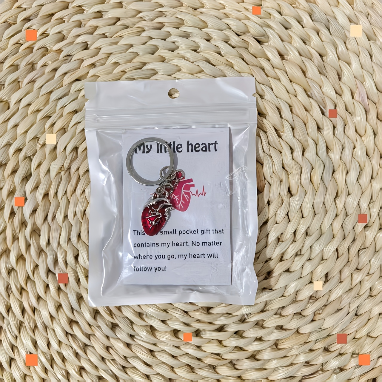 Image of 1 Personalized Heart-shaped Keychain With Metal Pendant And Warm Greeting Card, A Unique Commemorative Gift For Lovers, Parents