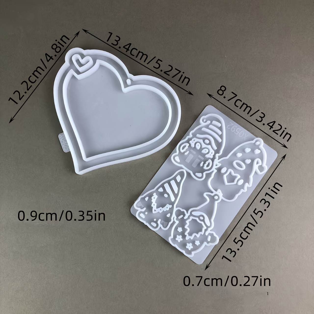 -shaped Gnome Pendant Silicone Mold Decorative Tag, Resin Silicone Mold Set Of 4 Gnome Combinations + Heart-shaped Hanging Ring Silicone Mold