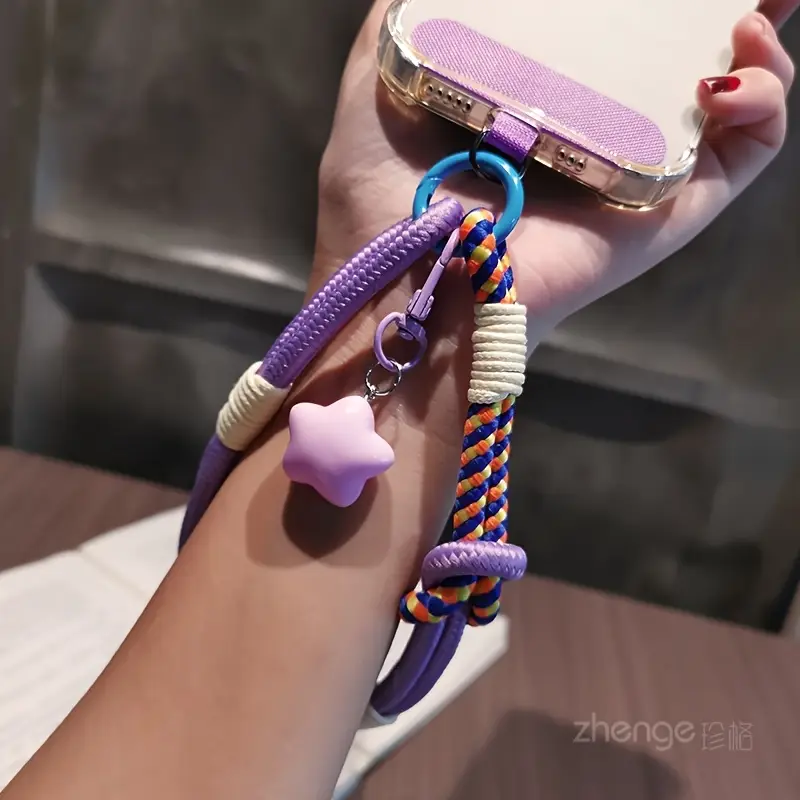 Foto de Strap/correa de mano adaptable a cualquier celular.