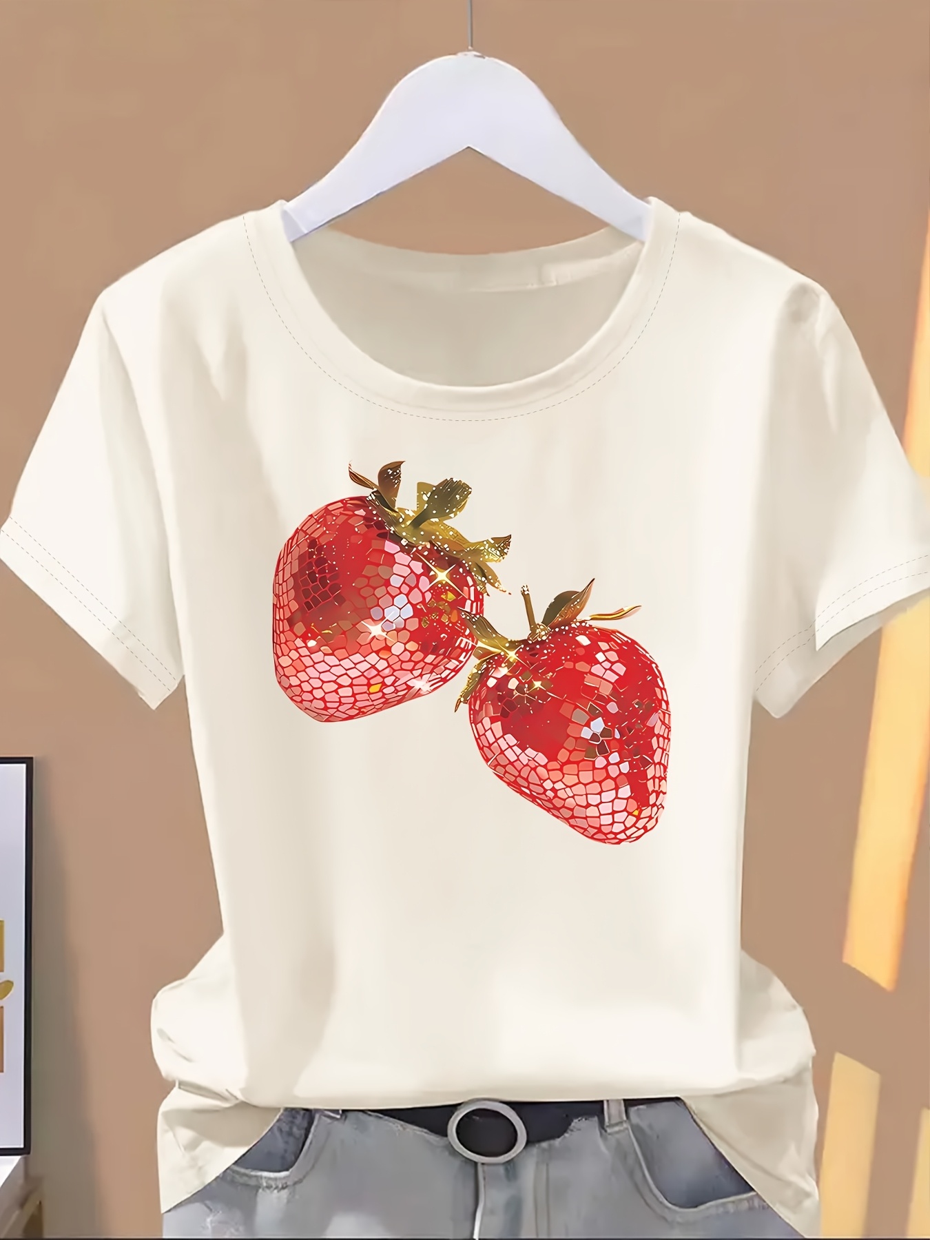 ◇ILLIGO◇ Strawberry Fitted T-shirt Cream Strawberry Embroidered Comfort Colors Tee Fruit Shirt Summer