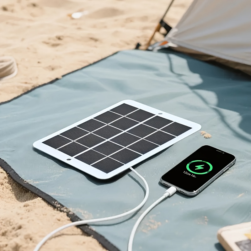 [USB Interface Solar Charging Panel]Compact And Portable, Suitable for Charging Devices Such As Mobile Phones, Flashlights, And Fans During Family Camping, Outdoor Adventures, And Travel