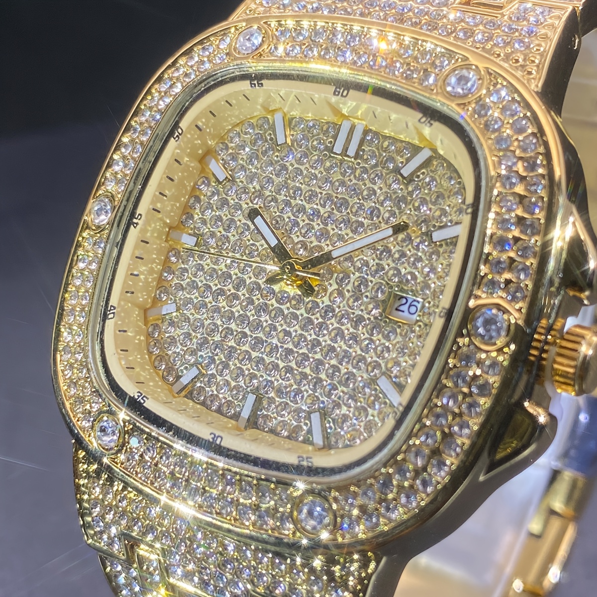 latest chilled mens watch with street   drill hip   watch for women with luminous scale for couples jewelry accessories Product details 3