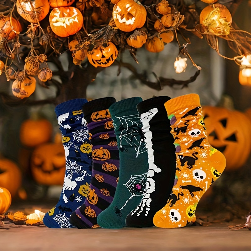 

5 Pairs Of Men's Novelty Element Pattern Pumpkin Skull Crew Socks, Warm Breathable Soft & Elastic Comfy Socks For Autumn And Winter