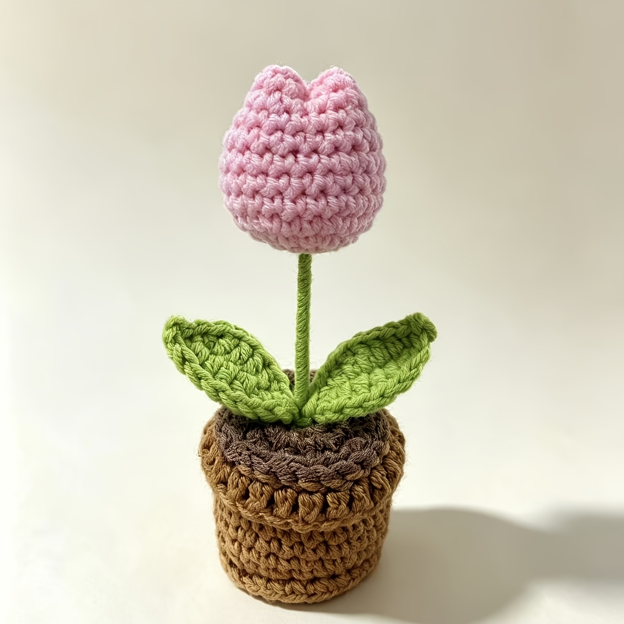 TEMU A Creative New Fully Crocheted , Artificial Flower, Suitable For Desktop Decorations, Car Decorations, Birthday Gifts, Souvenir Gifts,
