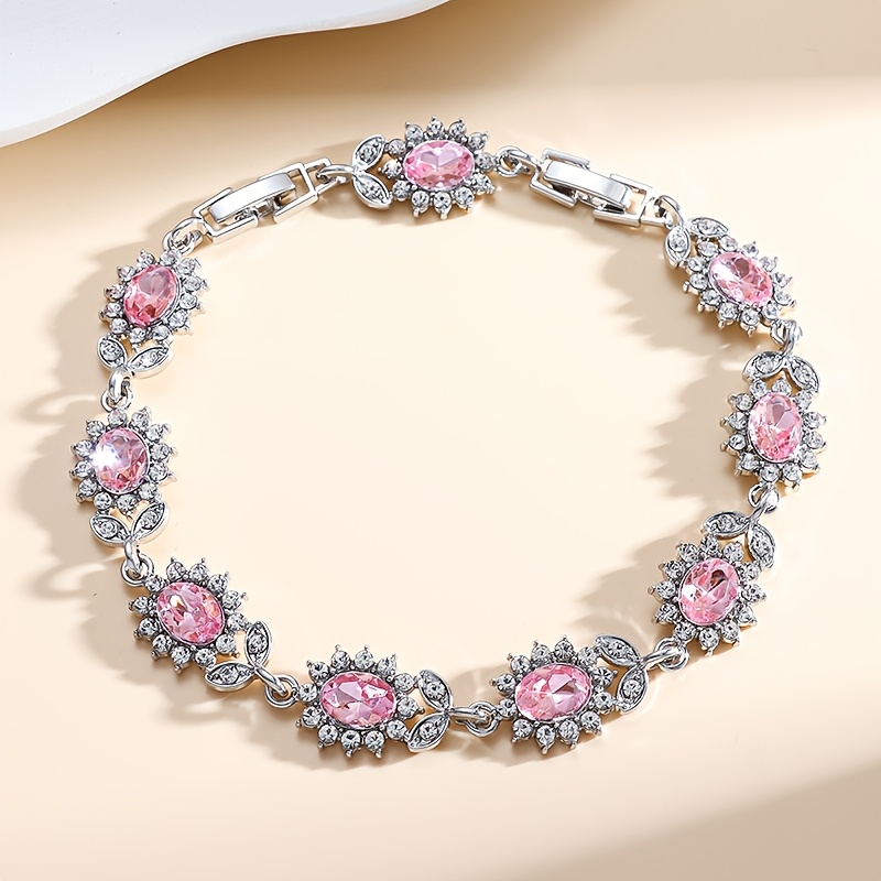 An Elegant Exquisite Womens Bracelet Set Sparkling