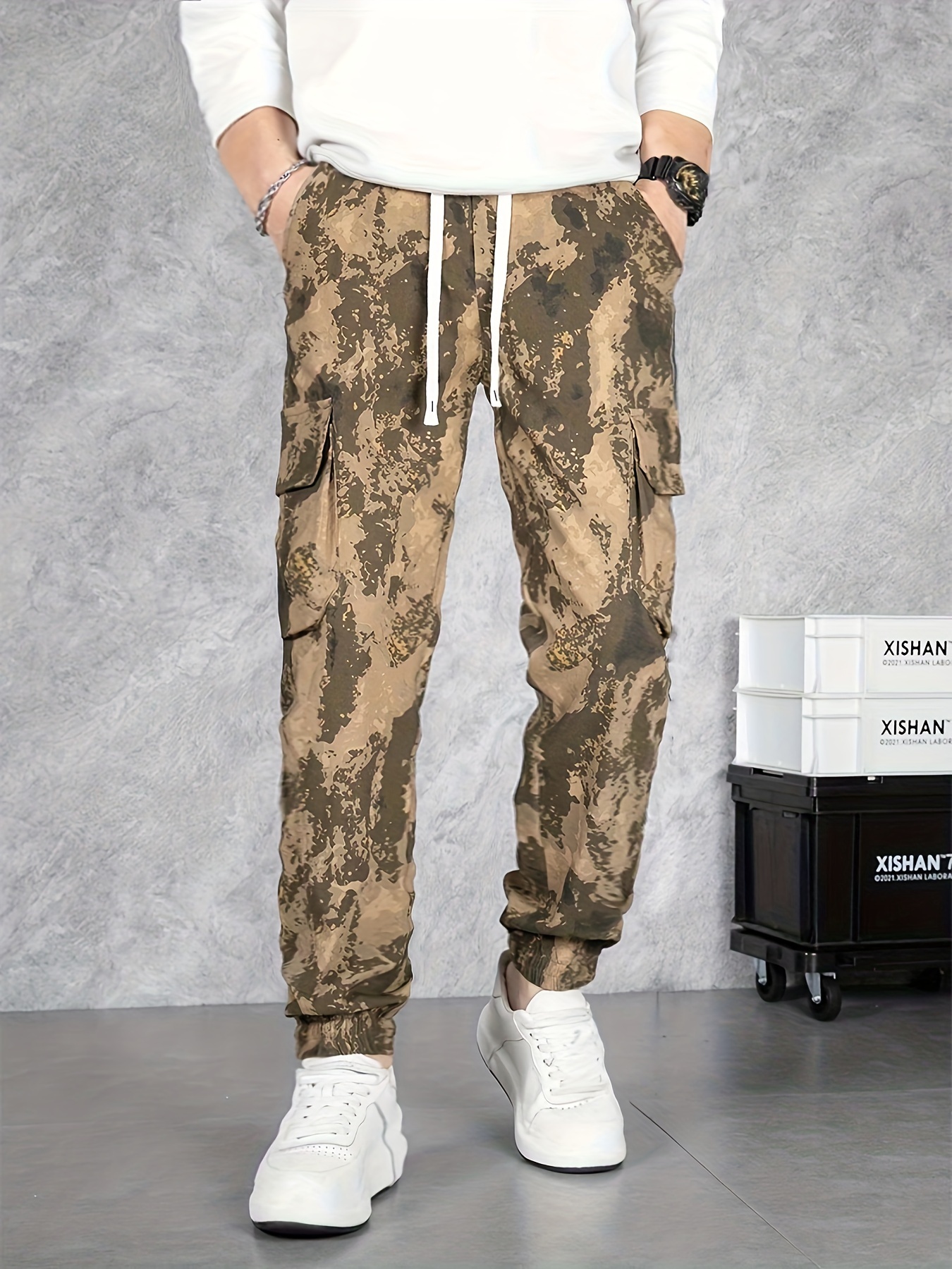 Baggy camo joggers deals