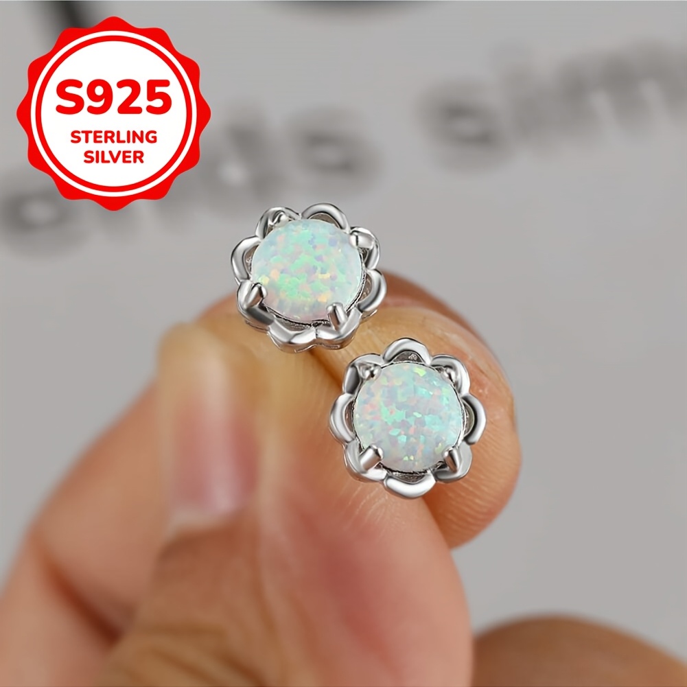 Image of 1.4g Exquisite 925 Sterling Silver Flower Stud Earrings Women's Dating Party Gift Additions